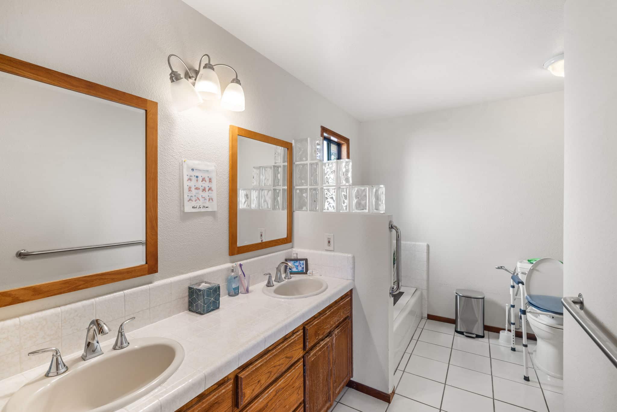 14-web-or-mls-_MG_0073 Santa Rosa, CAHome $875K – Business $160K