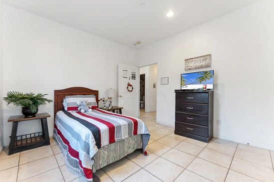 SOLD – Cathedral City 12-Bed For SALE